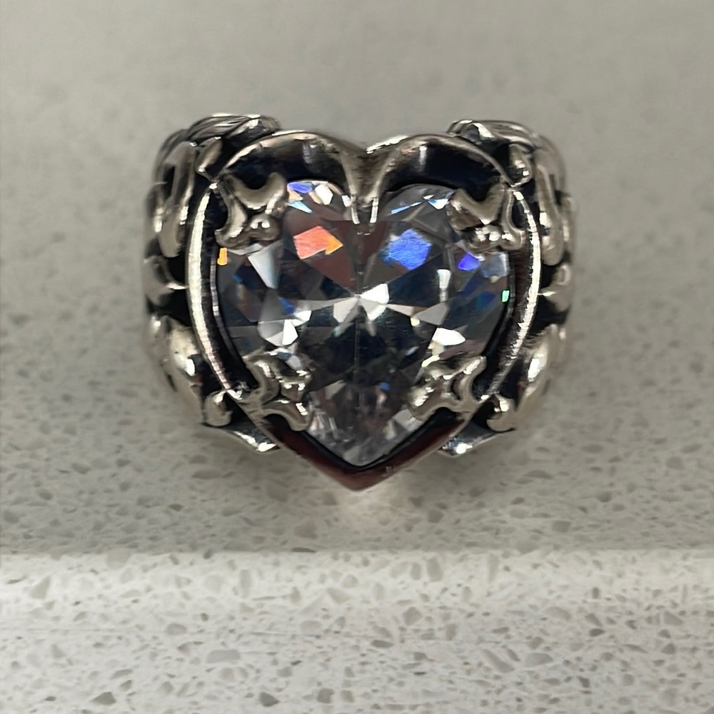 Women’s King Baby ring